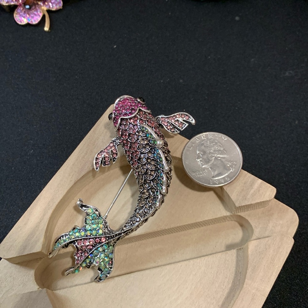 Colorful Fish Brooch with Rhinestones - Picture 2 of 5